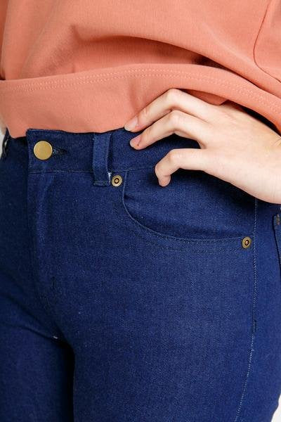 Megan Nielsen Ash Jeans (4 in 1) showing slim, skinny, flare, and wide-leg stretch denim jeans