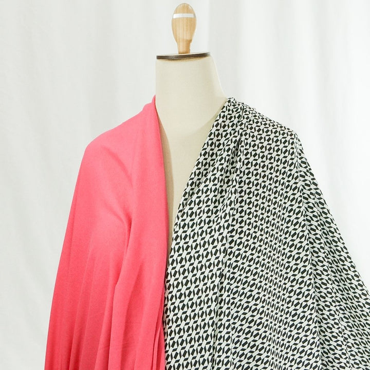 Viscose Crepe fabric in black and white geometric pattern – OEKO TEX certified sustainable deadstock textile