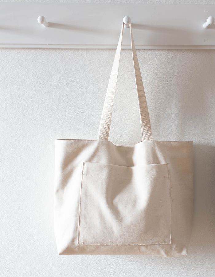 Noodlehead Pepin Tote pattern with front pocket and optional magnetic or recessed zipper closure