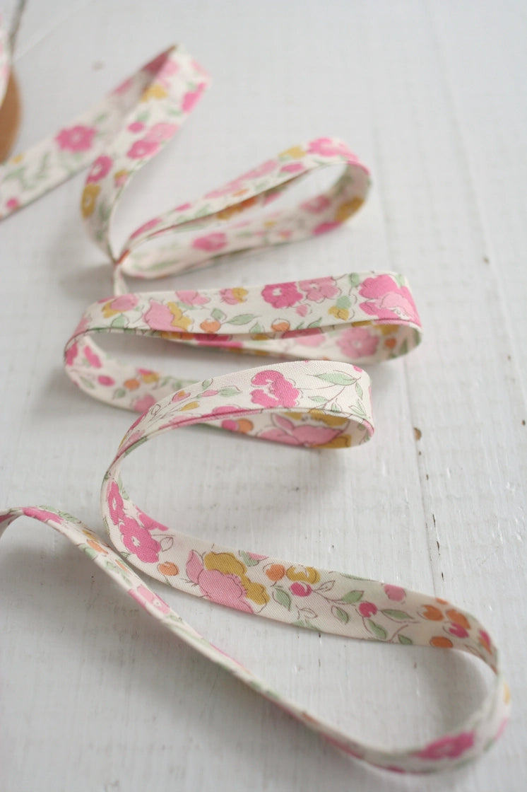Printed Double Fold Bias Tape 1/2" - Pink Floral