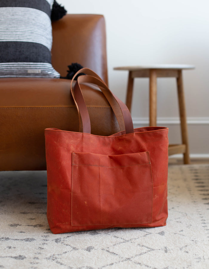 Noodlehead Pepin Tote pattern with front pocket and optional magnetic or recessed zipper closure